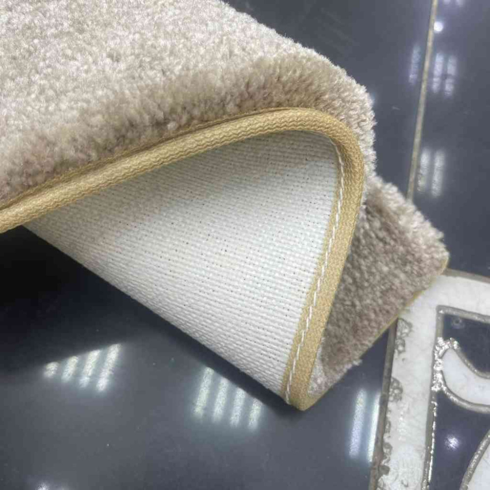 موكيت دايموند ساده سميك نوعيه ممتازه تناسب جميع الغرف لون N506 موكيت دايموند ساده سميك نوعيه ممتازه تناسب جميع الغرف لون N506