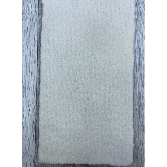 Sarah's carpet, plain, 10 cream, 100*100 square meters