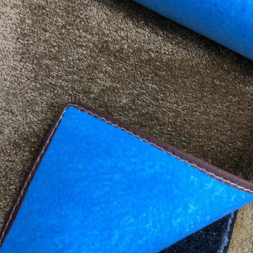 موكيت 40 ساده ذهبي