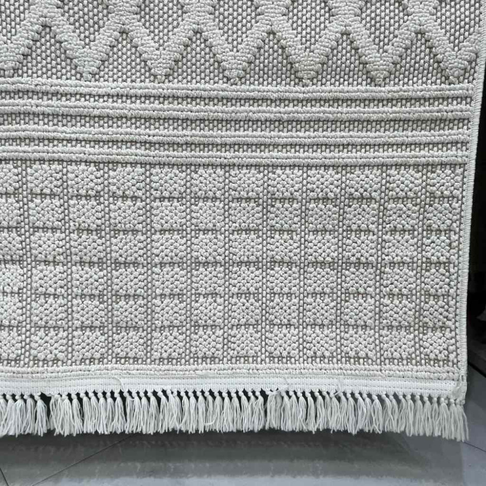 سجاد خيش ماجستيك تركي 08656B ايفوري مقاس 50*80