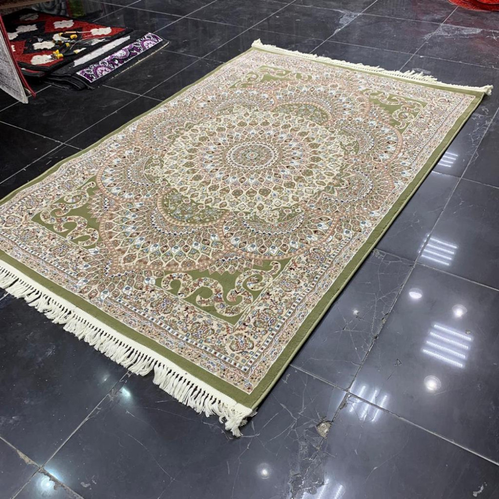 سجاد تركي اصفهان اخضر