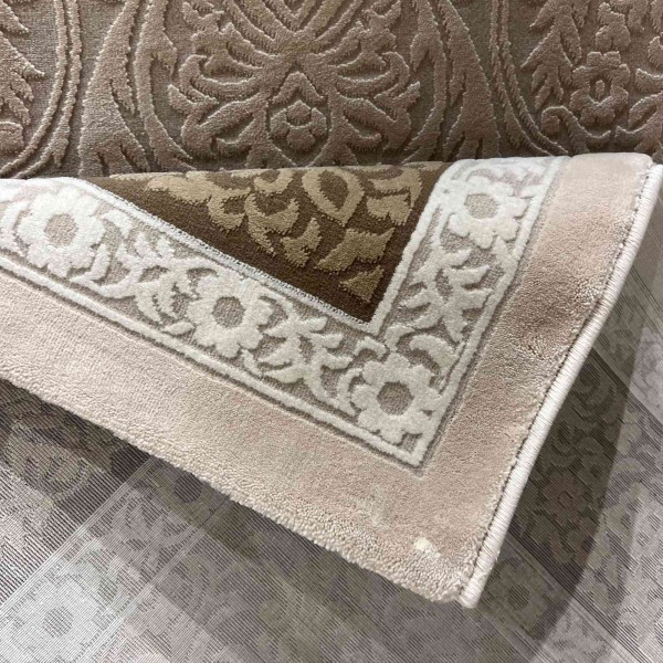 سجاد تركي ميلاس 9761B بيج كريم مقاس 150*230
