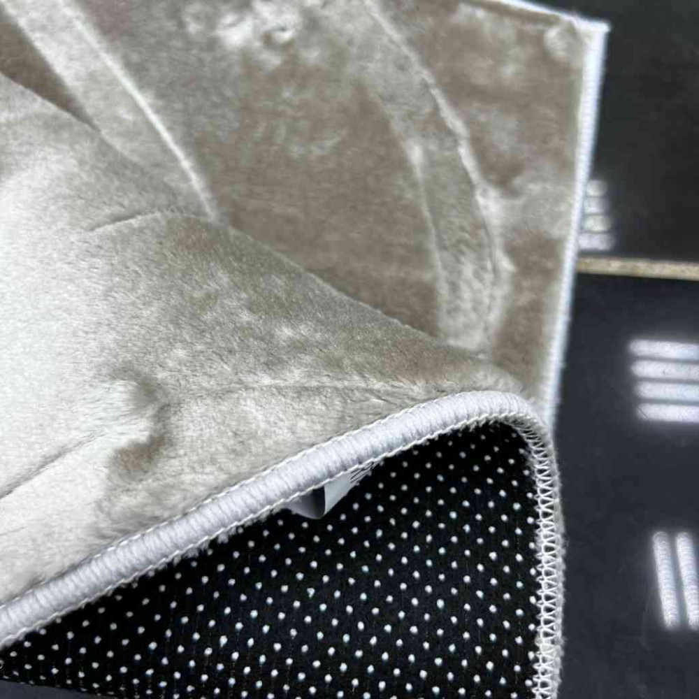 موكيت صيني عانم نقشه مقلم رصاصي فاتح  12 100*100