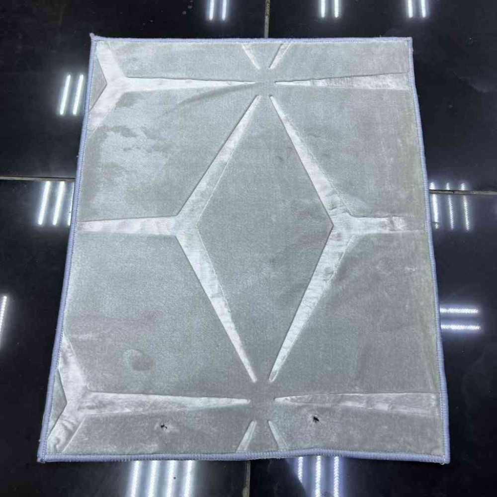 موكيت صيني عانم نقشه مرسديس رصاصي فاتح 09 100*100