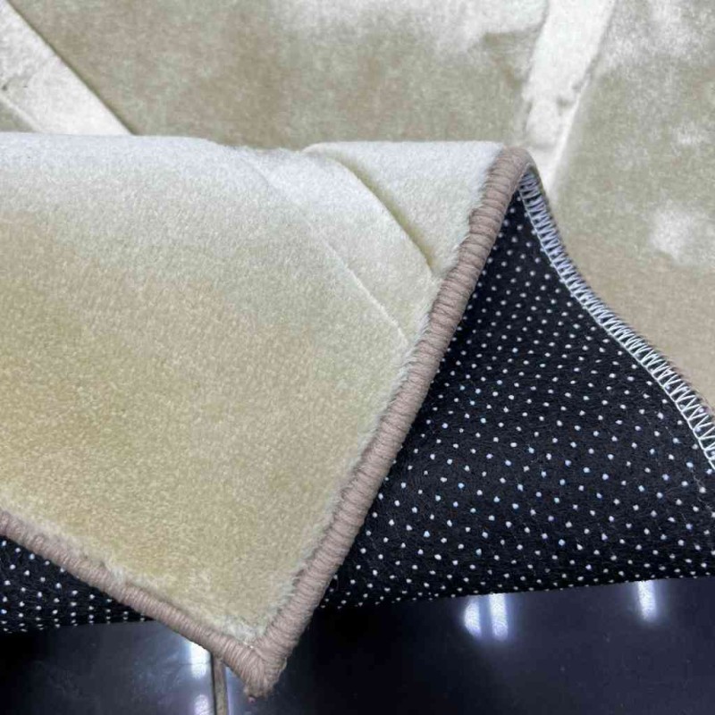 Chinese carpet Mercedes pattern beige 03 100*100