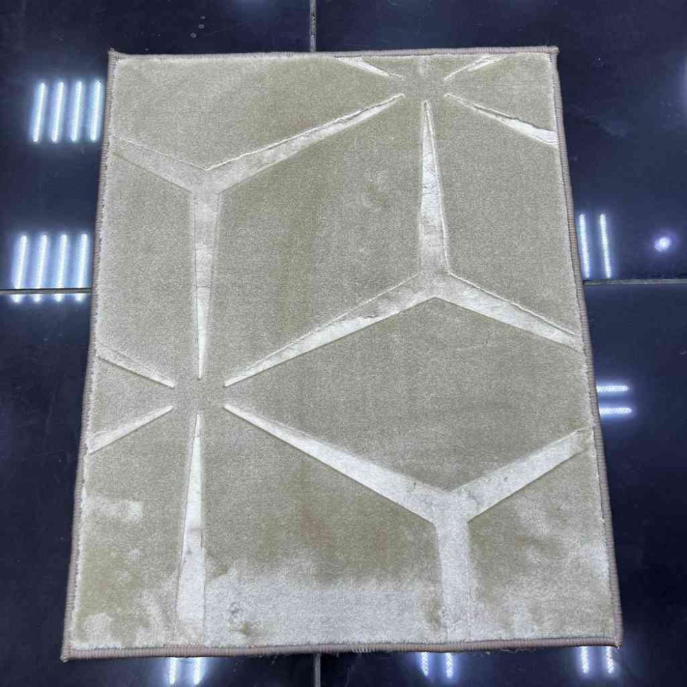 موكيت صيني عانم نقشه مرسديس بيج 03 100*100