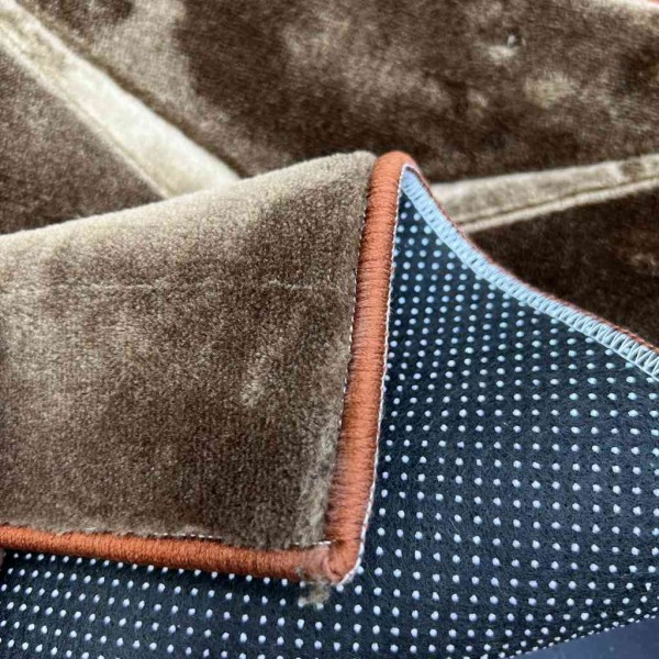 Chinese carpet Mercedes pattern brown 13 100*100