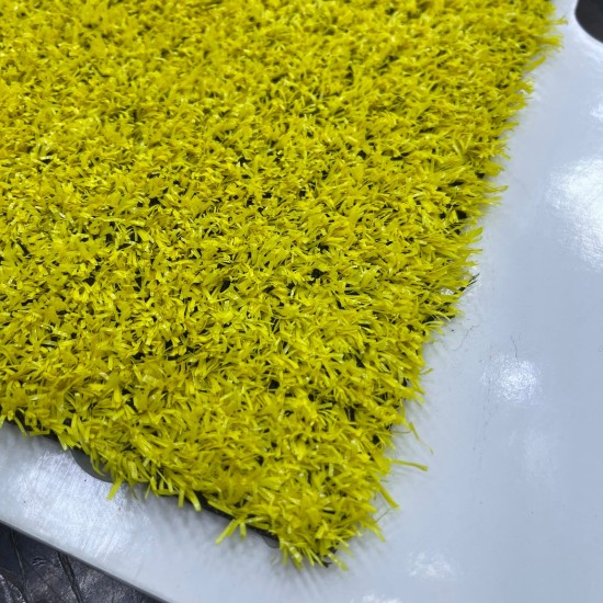 Artificial grass 10 mm yellow