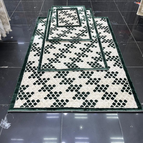 Abu Rakan set of four Turkish silk carpets 1994 green size 150*220+50*80+100*200+80*150