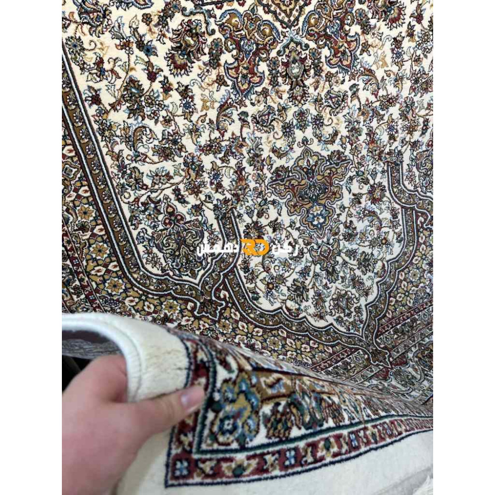 سجاد تركي الفخامة صوف اكرليك خيط مبروم  37878 لون كريم مقاس 400*600