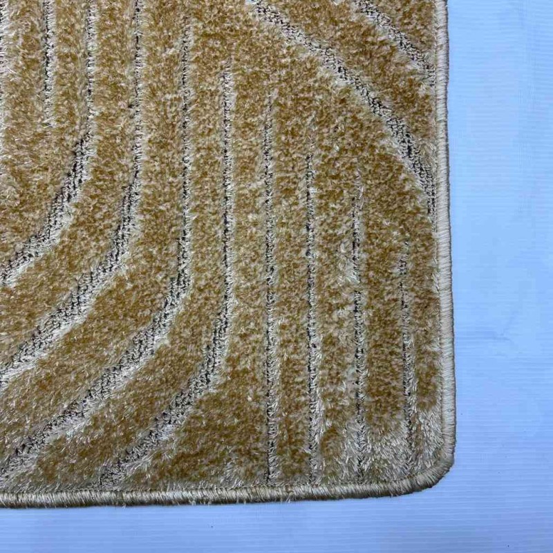 موكيت ساده بانتا ذهبي ينقاس بالمتر المربع 100*100