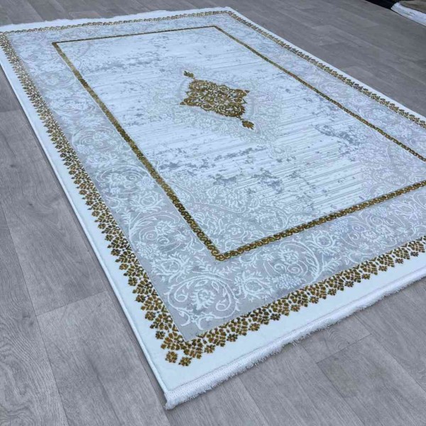 سجاد تركي موطو 049770 ذهبي درجة اولا  مقاس 150*220