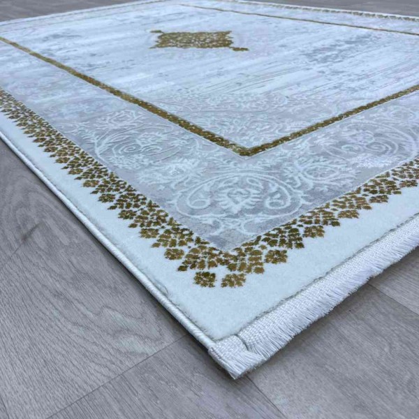 سجاد تركي موطو 049770 ذهبي درجة اولا  مقاس 150*220