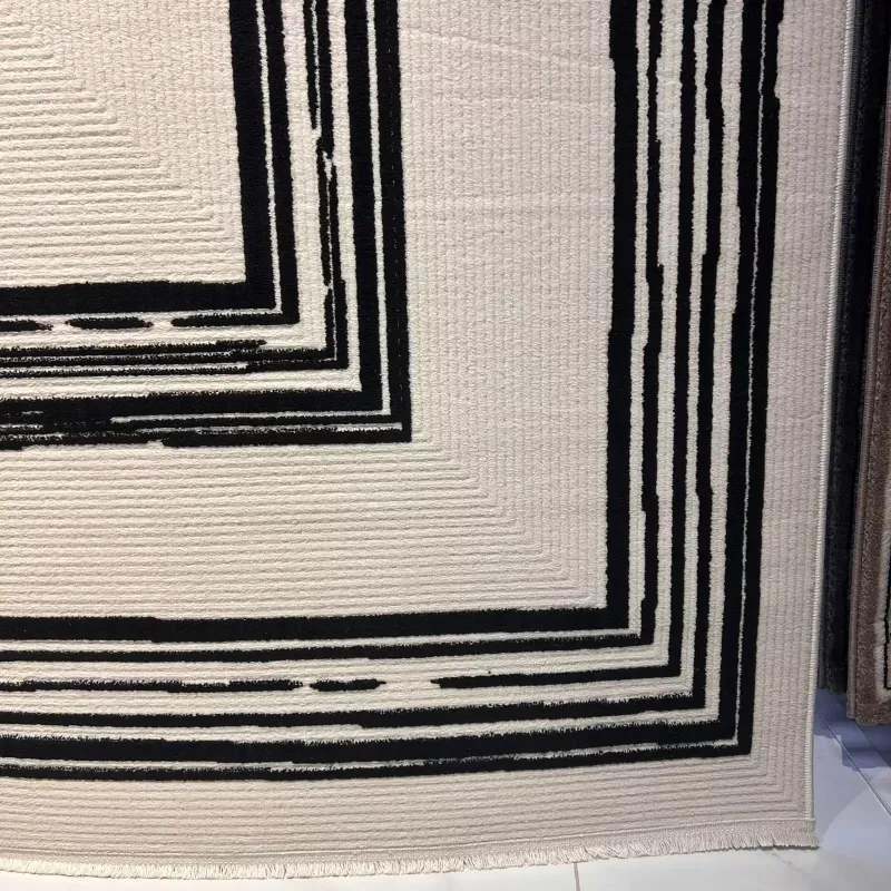 سجاد تركي اطار برواز فريم F499A كريم اسود مقاس 80*150