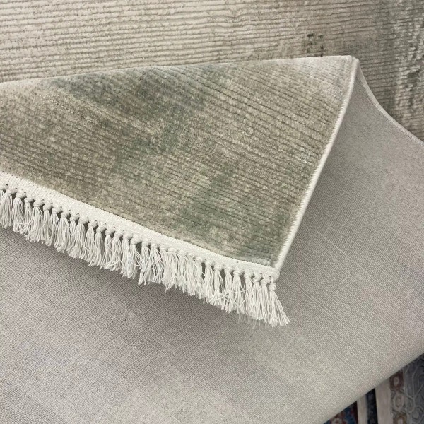 سجاد تركي مودرن لافيش 37842A كريم اخضر مقاس 200*300