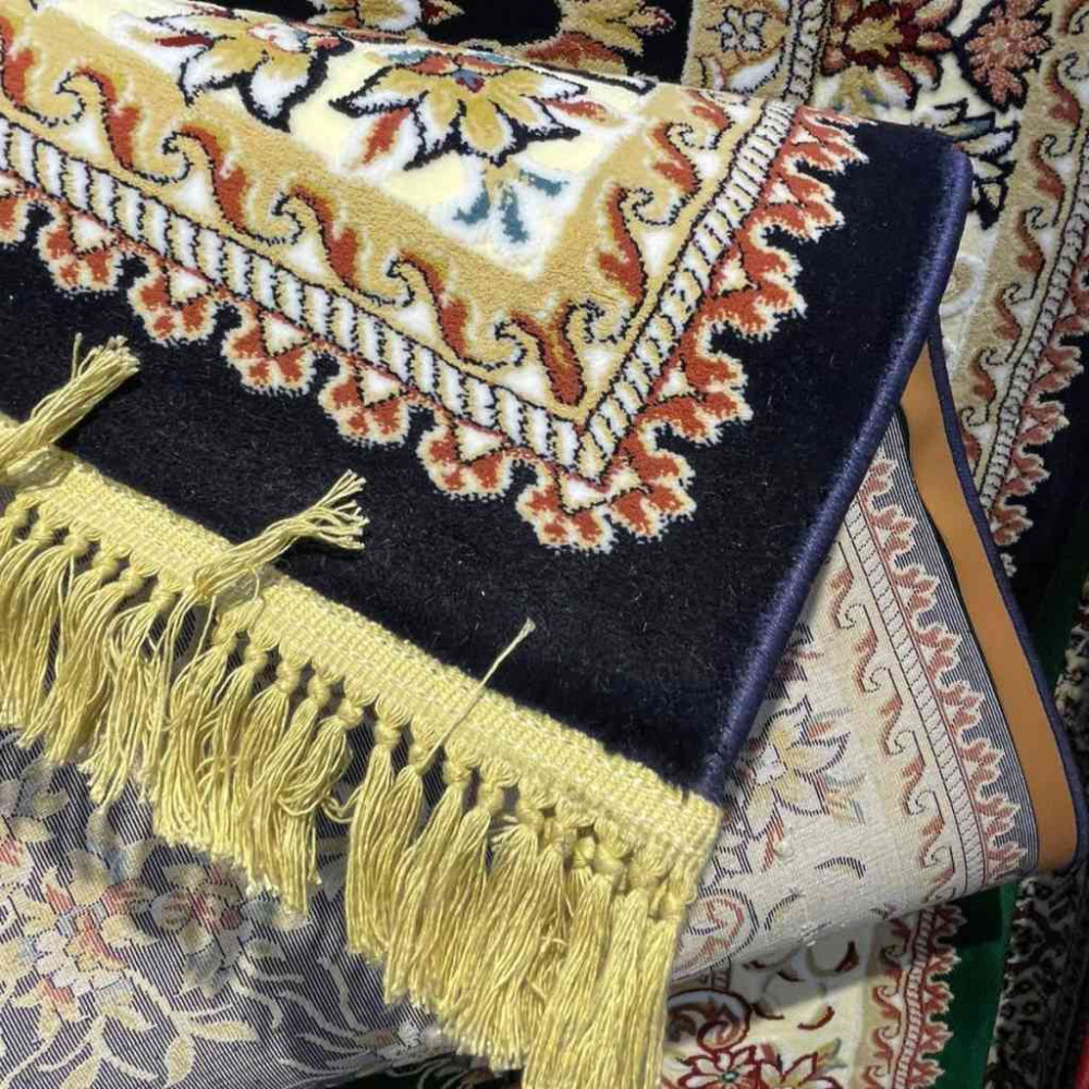 سجاد تركي لمار كحلي