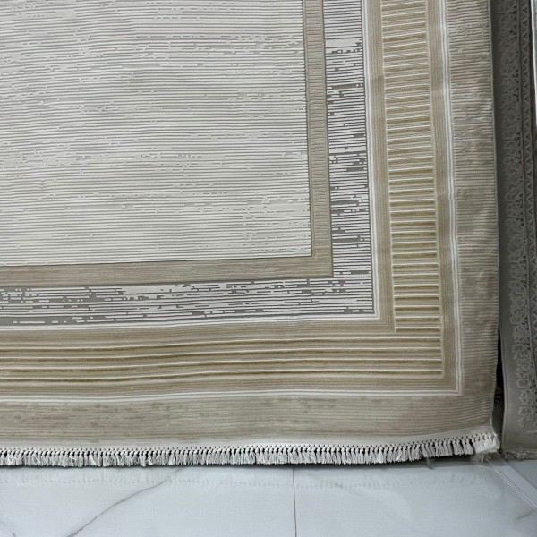 Turkish rug with frame Silvia 40984A golden size 400*500