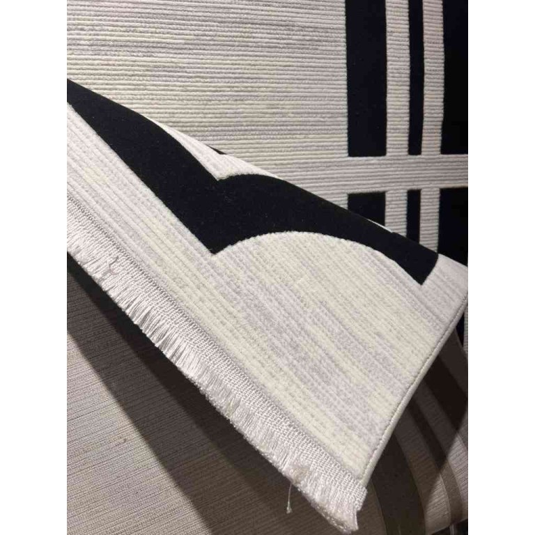 سجاد تركي برواز مودرن سراي BT485 كريم اسود مقاس 100*200
