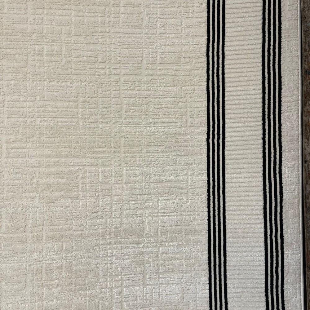 سجاد تركي اطار برواز فيكتوريا 41603A كريم اسود مقاس 100*300