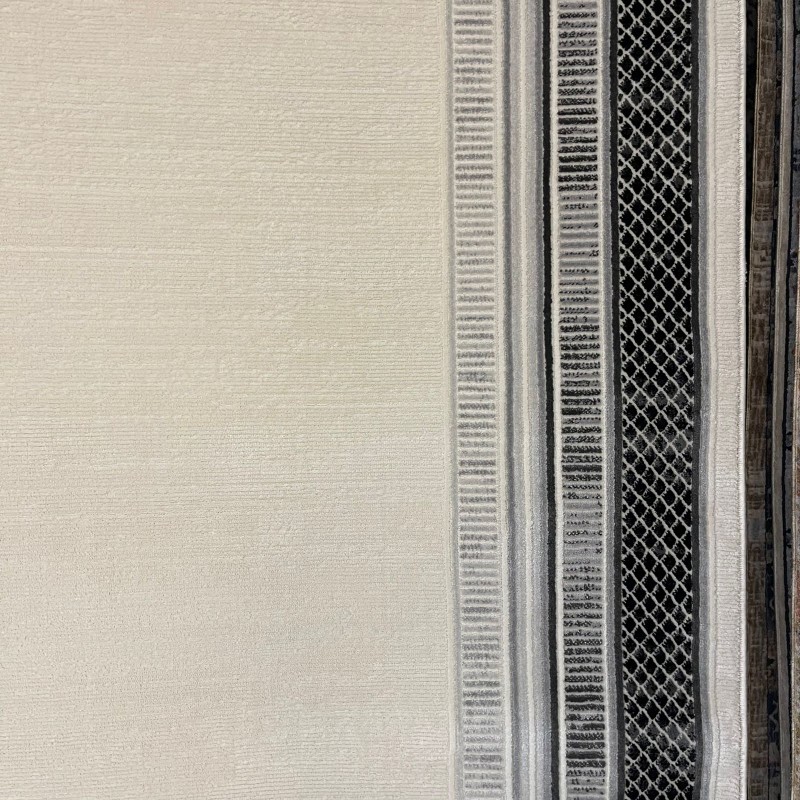 سجاد تركي اطار برواز فيكتوريا 41607A كريم اسود مقاس 200*300