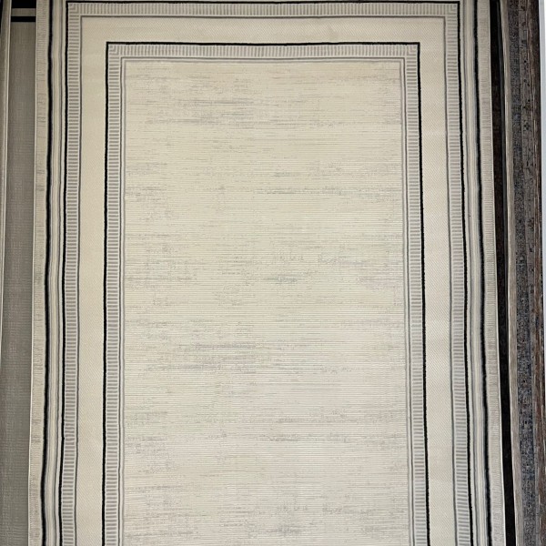 سجاد تركي اطار برواز فيكتوريا 41604A كريم اسود مقاس 300*400