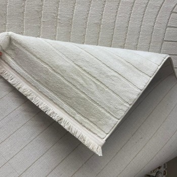 سجاد تركي شفاء 39796A اللون كريم مقاس 300*400