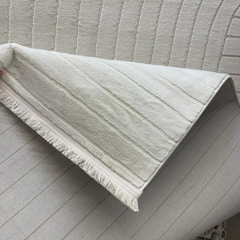 سجاد تركي شفاء 39796A اللون كريم مقاس 300*400