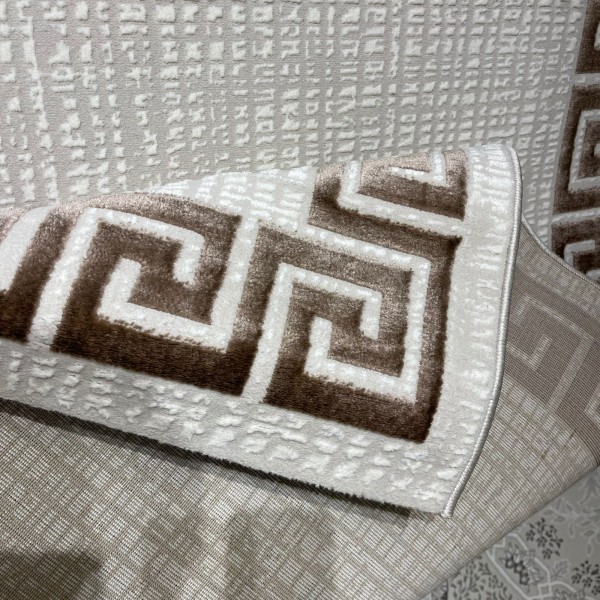 سجاد تركي اطار برواز 9228A بني مقاس 150*220