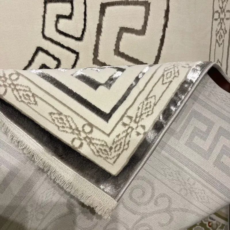 سجاد تركي هيلتون 9668A رصاصي مقاس 200*300