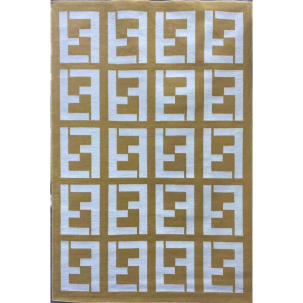 سجاد فندي مايباخ ابيض ذهبي