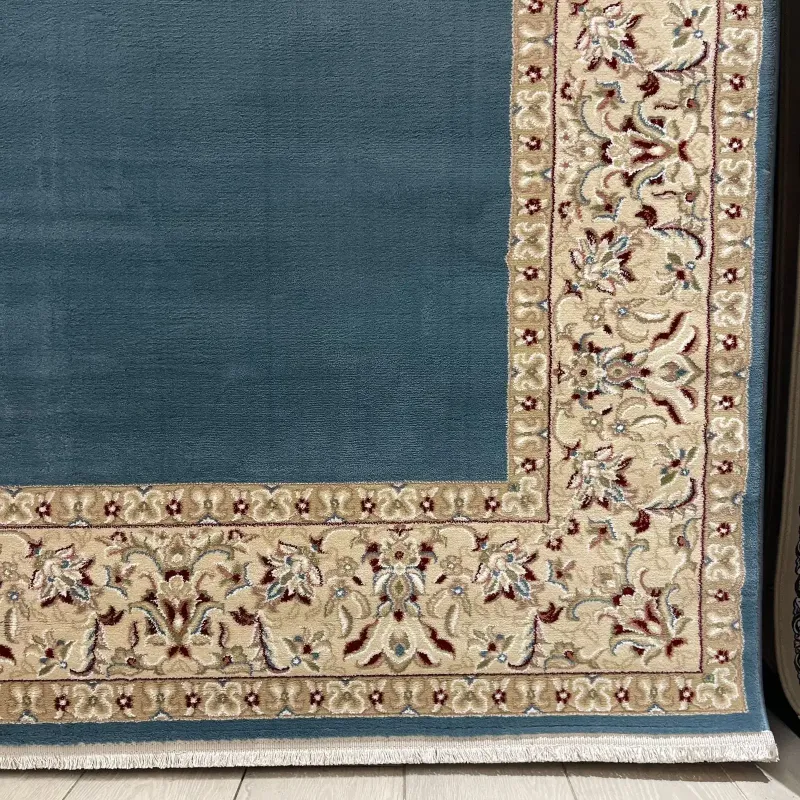 سجاد اصفهان تركي كلاسيك E506B سماوي مقاس 50*80
