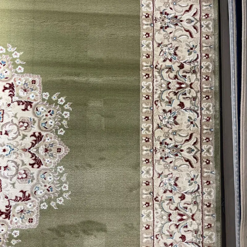 سجاد اصفهان تركي كلاسيك E506B اخضر مقاس 50*80