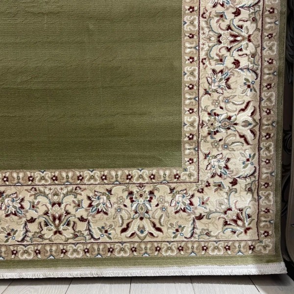 سجاد اصفهان تركي كلاسيك E506B اخضر مقاس  100*200