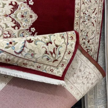 سجاد اصفهان تركي كلاسيك E506B احمر مقاس 200*400