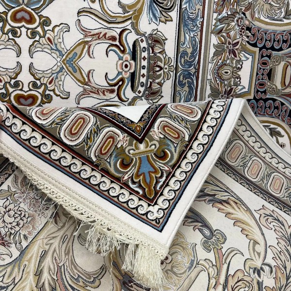 سجاد ايراني سيلا 90145 كريم فاتح مقاس 400*600