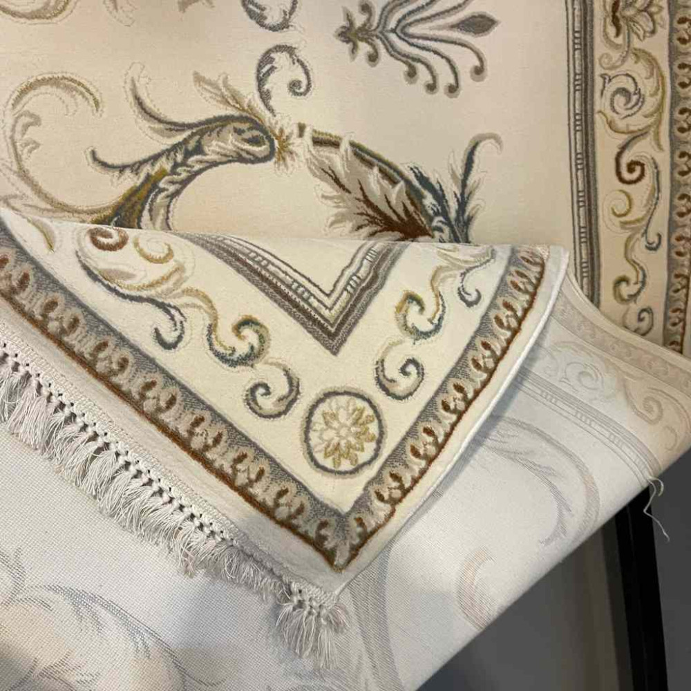 سجاد تركي ديفان 39465A كريم رصاصي مقاس 400*600