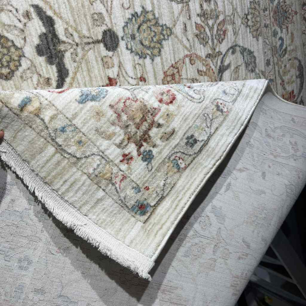 سجاد تركي مود H689CC كريم مقاس 400*500