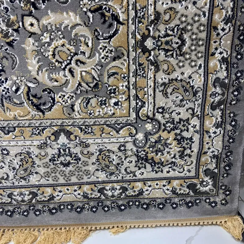 سجاد تركي مرسيليا 2799A كلاسيك مظغوط فاخر رصاصي فاتح مقاس 200*300